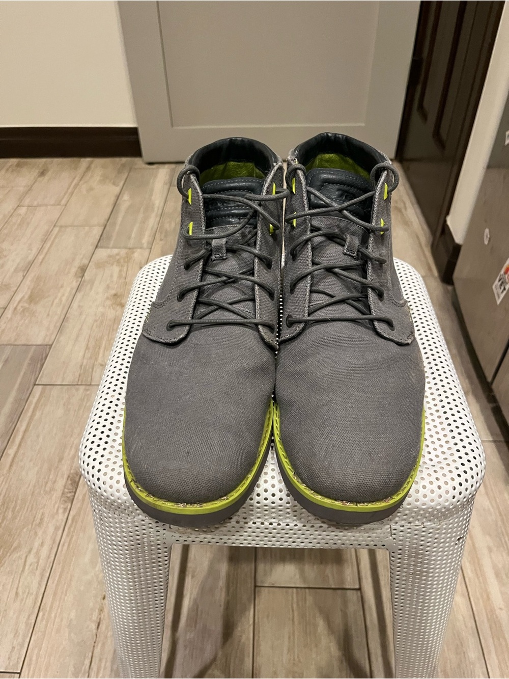 Men's Teva Chukka Casual Lace-Up Shoes